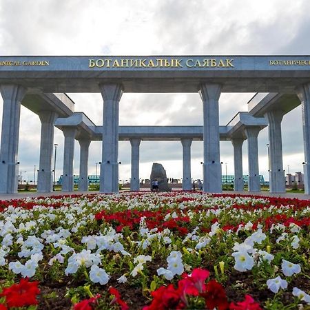 Уютная квартира на Expo Apartment Астана Екстериор снимка
