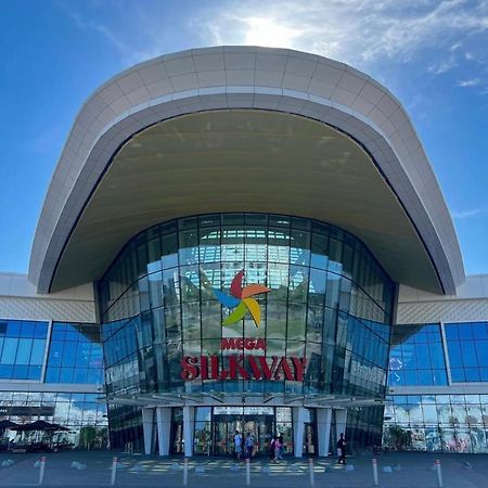 Уютная квартира на Expo Apartment Астана Екстериор снимка